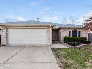 6371 Riverwater Trl, Fort Worth TX  76179-3786 exterior