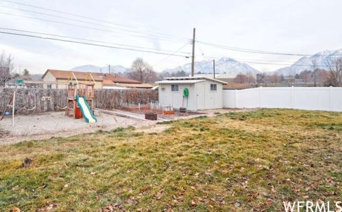 1137 Sego Lily Dr, Sandy UT 84094-4648 exterior