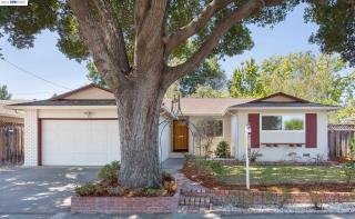38285 Craig St, Fremont, CA 94536-5228