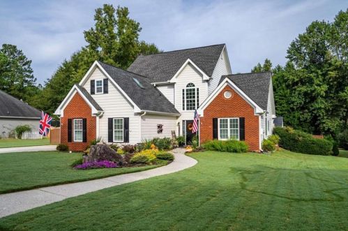 904 Horizon Ct, Monroe, GA 30655-2071