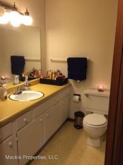 4326 Beacon Ct, Blmgtn IN  47408-3001 exterior