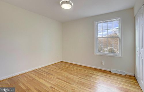 5026 Round Tower Pl, Columbia MD  21044-1322 exterior