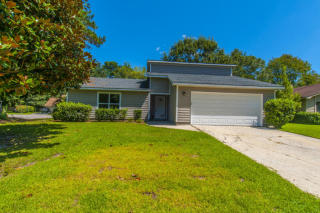 1777 Banbury Rd, Charleston, SC 29414-5954