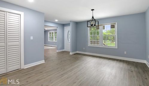 3824 Adamsville Dr, Atlanta GA  30331-3709 exterior