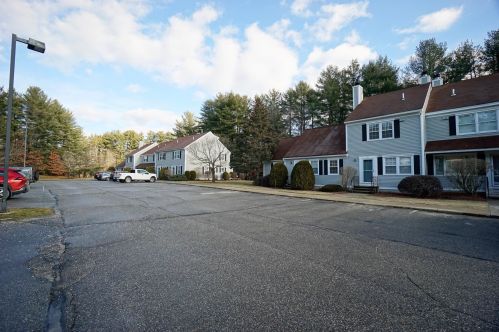 80 Cadogan Way, Nashua, NH 03062-2286