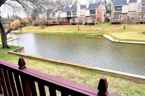 2320 Northlake Ct, Irving TX  75038-5642 exterior