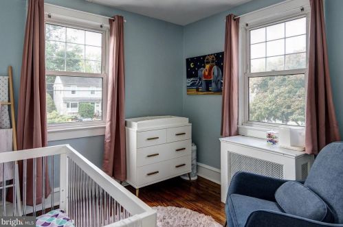 405 Avondale Ave, Haddonfield NJ 08033-2809 exterior