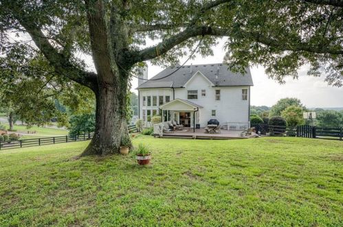 108 Mountain Falls Way, Holly Springs, GA 30115-2852