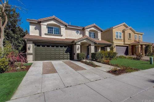 1652 Las Flores Dr, San Marcos, CA 92069-4211