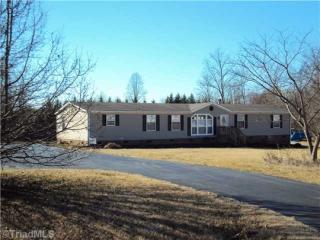 6625 Nancy Ln, Trinity, NC 27370-7849