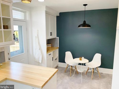 413 Ross St, Lancaster PA  17602-1941 exterior