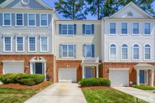 5528 Red Robin Rd, Raleigh, NC 27613-7065