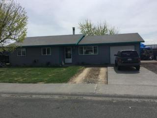 165 Locust St, Stanfield, OR 97875-9746