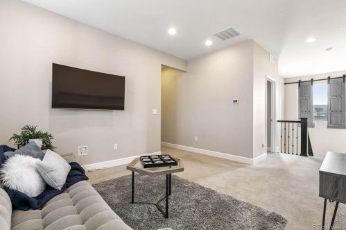 7875 Grand Baker St, Aurora CO 80016 exterior