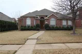 2216 Hunters Run Dr, Plano TX  75025-4798 exterior