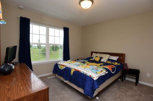 11558 Kentucky St, Crown Point IN  46307-7207 exterior