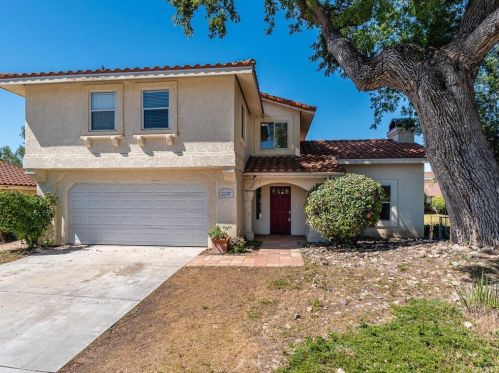 2197 Bel Air Pl, Lake Nacimiento, CA 93446-5114