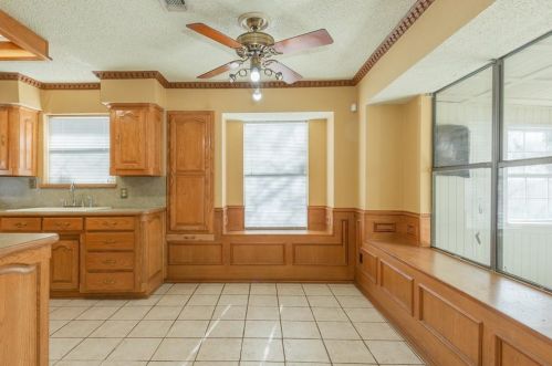 100 Grand Mdw Dr, Fort Worth TX 76108-3942 exterior