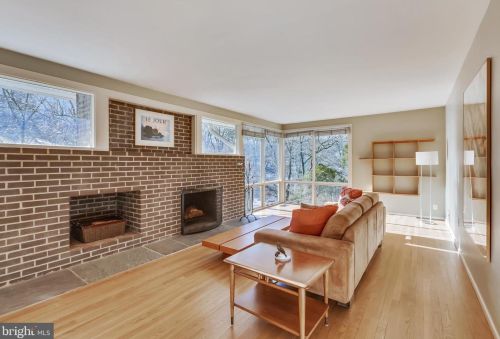 3917 Rickover Rd, Silver Spring MD 20902-2330 exterior