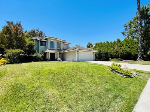 42133 Humber Dr, Temecula, CA 92591-3835