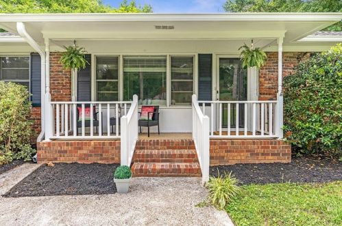 2197 Clearwater Dr, Marietta, GA 30067-7365