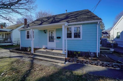 1846 Corbin Ave, New Britain, CT 06053-2704