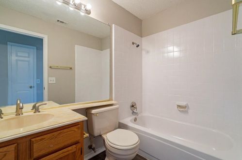 2414 Forestbrook Dr, Garland TX  75040-4029 exterior