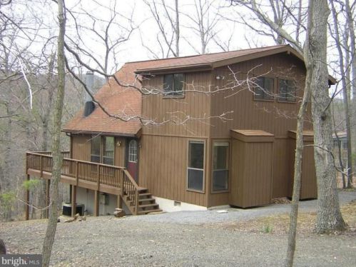 321 Clubhouse Rdg, Hedgesville, WV 25427-5355