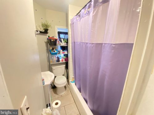 221 64 St, Philadelphia PA 19151-3403 exterior