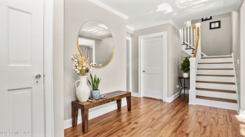 1 Caroline Pl, Greenwich, CT 06831-4905