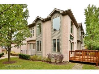 1782 Chestnut Ave, Glenview, IL 60025-1753
