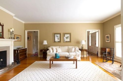 924 Buckingham Cir, Atlanta GA  30327-2702 exterior