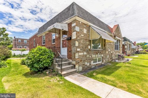 7659 Fillmore St, Philadelphia, PA 19111-2414