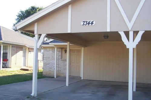 7344 Nantucket Dr, Fort Worth TX  76140-2066 exterior