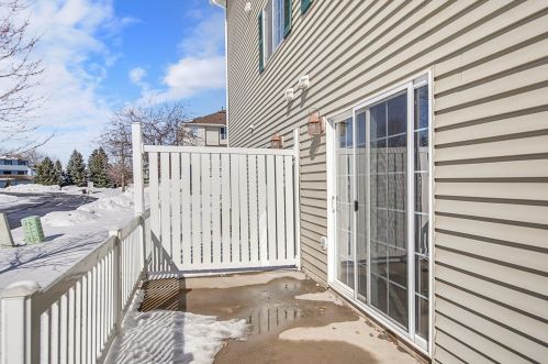 4941 Grenwich Ave, Saint Paul MN  55128-2058 exterior