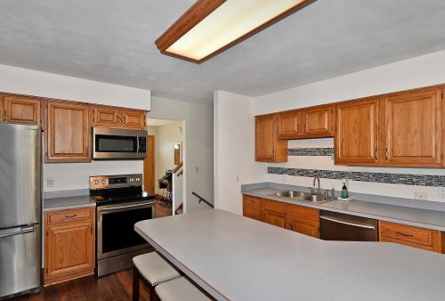 308 8th Ave, Otisco, MN 56093-3031