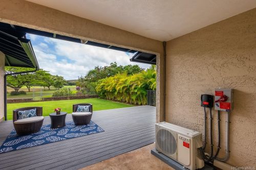 1198 Ala Napunani St, Honolulu, HI 96818-1619