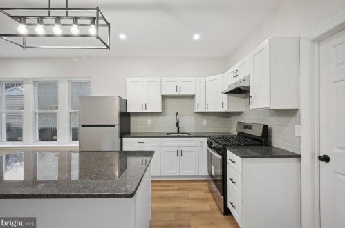 1115 Langham Ave, Camden NJ  08103-2817 exterior