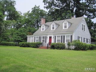 308 Main St, Plymouth, NC 27962-1429
