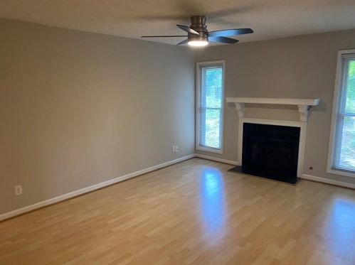 1450 Branch Dr, Tucker, GA 30084-1278