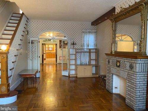 1408 9th St, Philadelphia PA  19147-5704 exterior