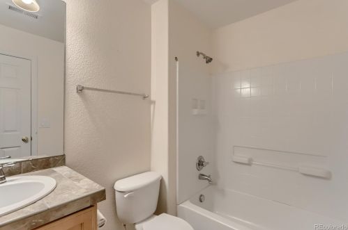 865 Willow Dr, Denver CO  80603-7761 exterior