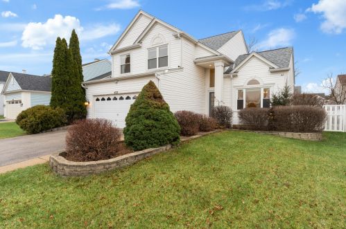 425 Summersweet Ln, Hanover Park, IL 60103-1209