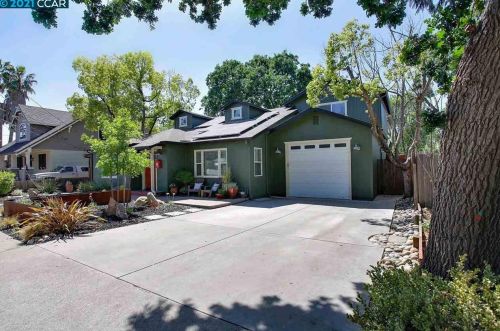 1225 Almar St, Concord, CA 94518-1309