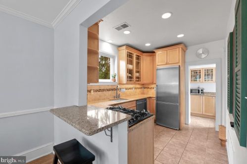 8601 Mayfair Pl, Silver Spring MD 20910-4302 exterior