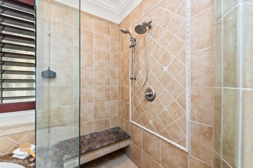 531 Granite Hl St, Simi Valley CA 93065-0608 exterior