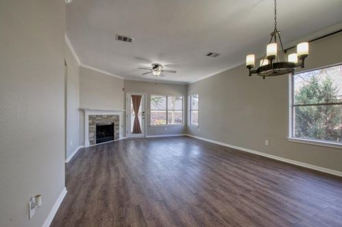 260 Caddo Lake Dr, Georgetown, TX 78628-7175