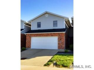 2 Fieldcrest Dr, Columbia IL 62236-2557 exterior