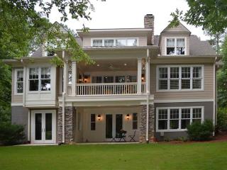 1070 Oslin Pl, Reynolds Plantation, GA 30642-5252