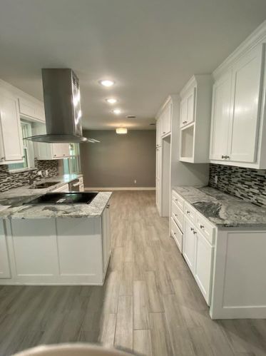 317 Hallmark Dr, Fort Worth TX  76134-3811 exterior